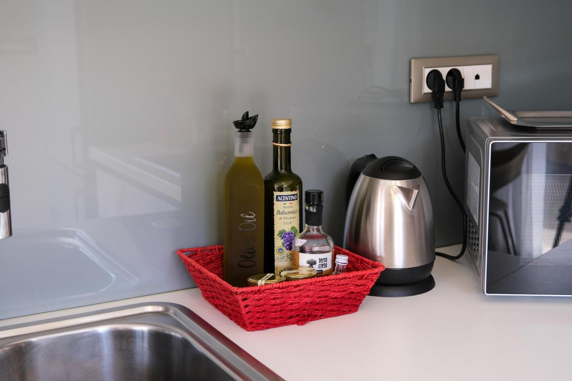 Glaros Casa Verde - Cozy Flat With Garden Near Beach 加藤-达拉特索 外观 照片